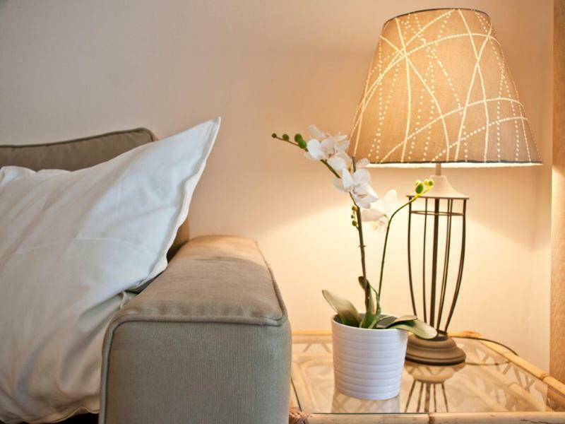 Comfortable Garden Apt Near Vouliagmeni Beach Athens Exterior photo