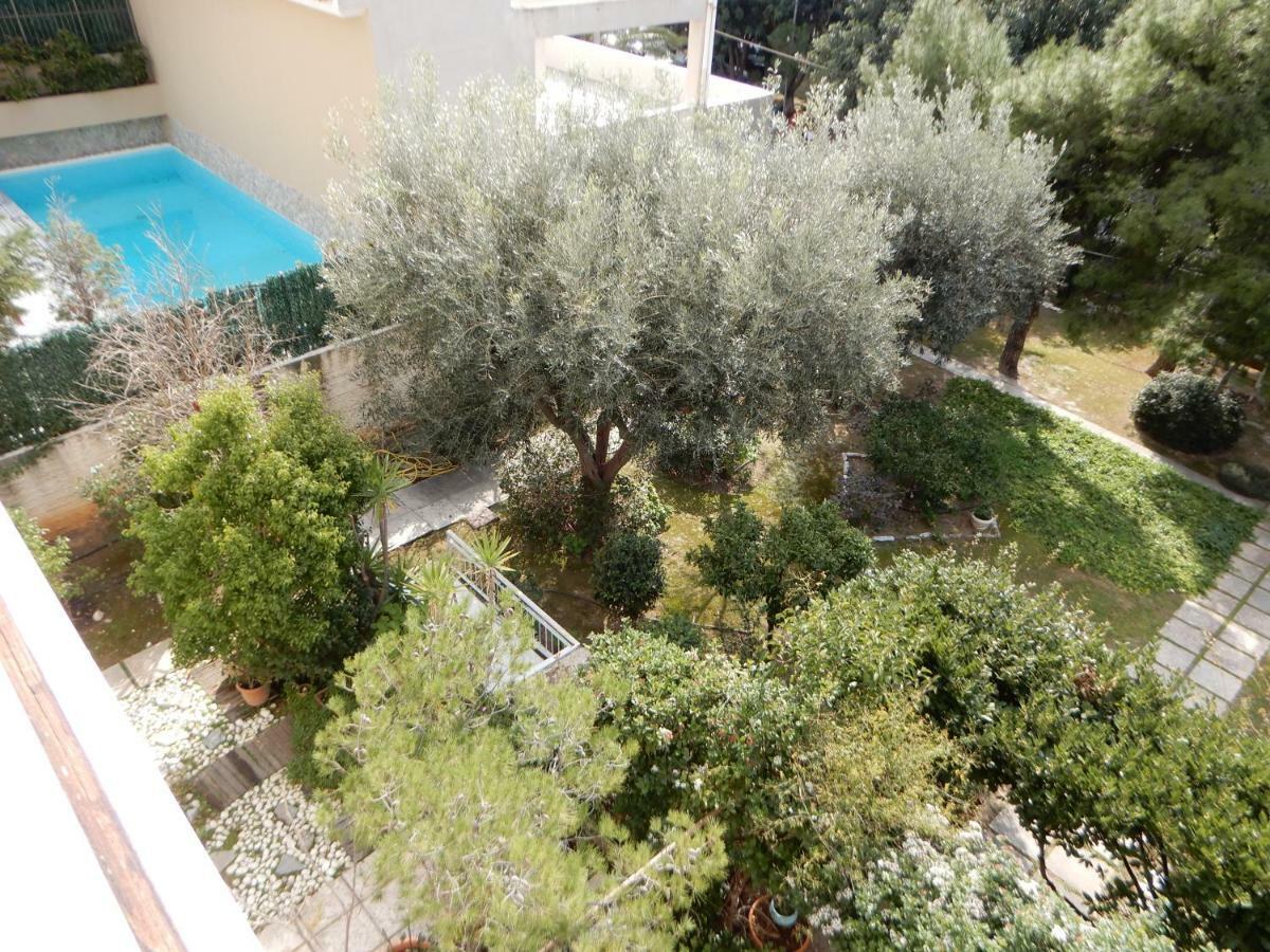 Comfortable Garden Apt Near Vouliagmeni Beach Athens Exterior photo